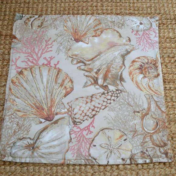 Pottery Barn Accents 2 Pottery Barn Ocean Beach Coral Seashells